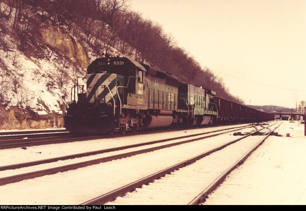 Empty coal train rolls west